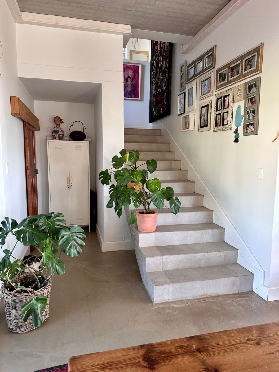 5 Bedroom Property for Sale in Morgans Bay Eastern Cape